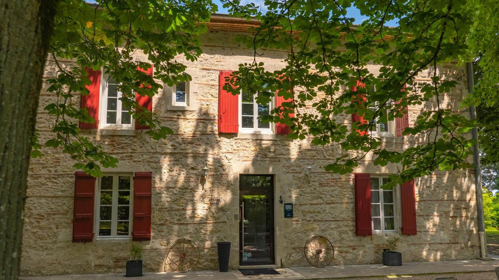 Logis Hotels - Au Colombier Du Touron Brax  Exterior photo