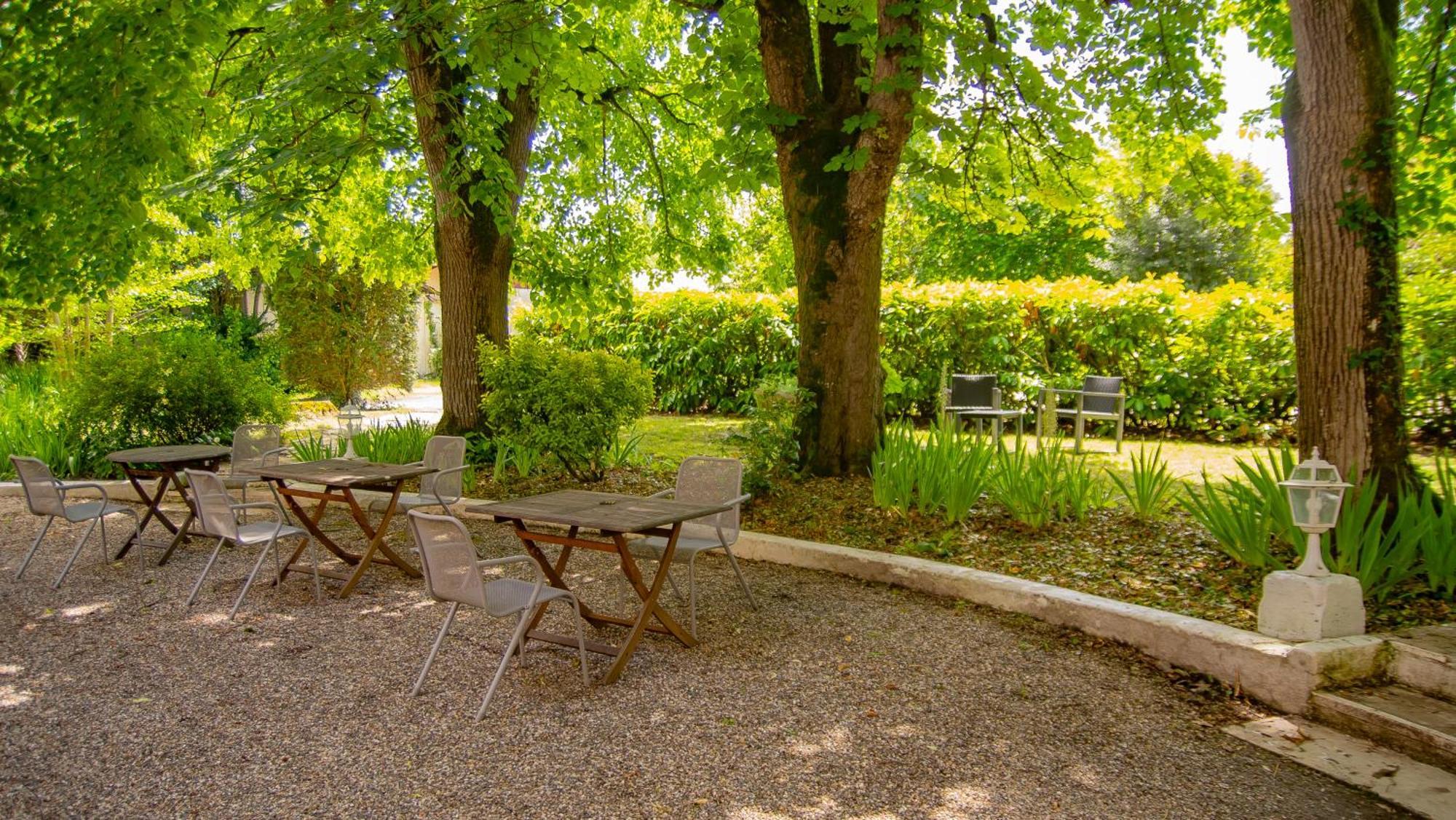 Logis Hotels - Au Colombier Du Touron Brax  Exterior photo